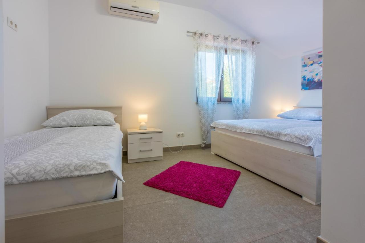 Appartamento Anton 1 Crikvenica Esterno foto